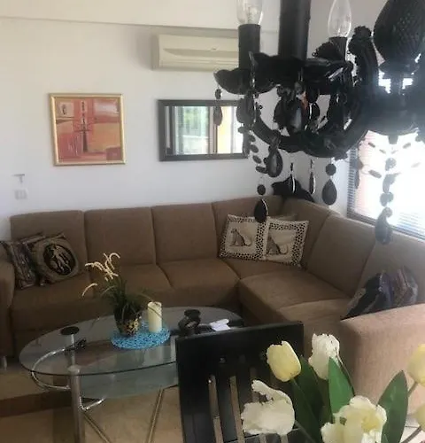 Sun Sea Ressort 2 * ラヴダ